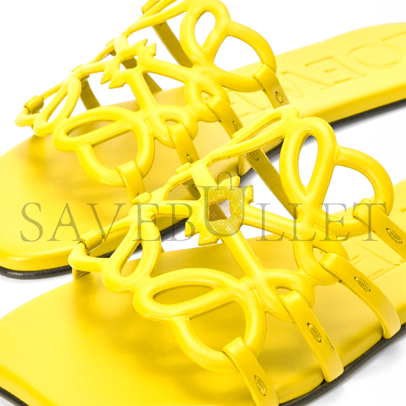 LOEWE PETAL ANAGRAM SLIDE IN SOFT CALFSKIN LLSP465X08-8100